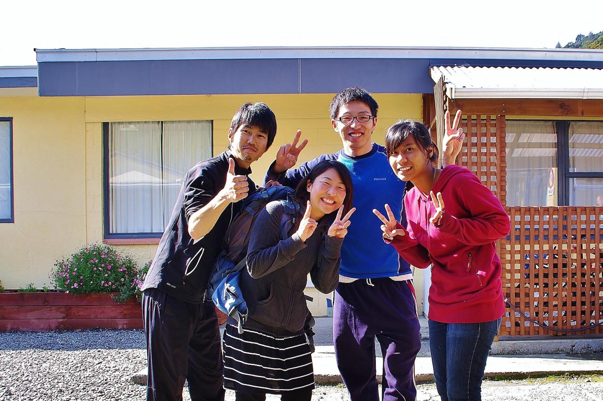 Sequoia Backpackers Picton