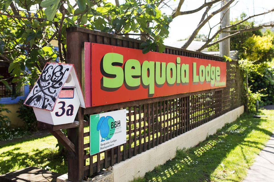Sequoia Backpackers Hostel *